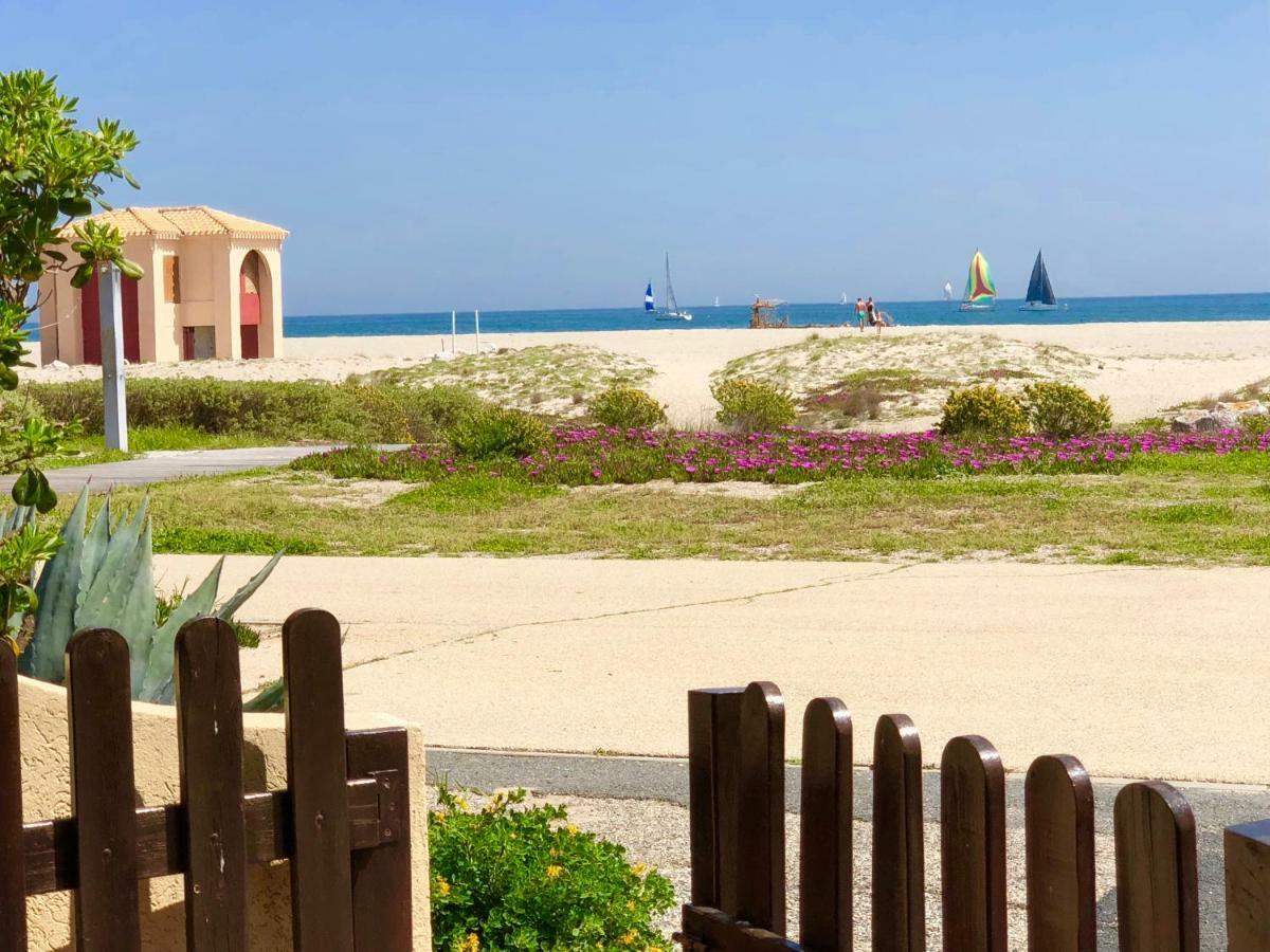 Maisonnette Vue Mer Pieds Dans L'Eau Wifi Leucate Extérieur photo