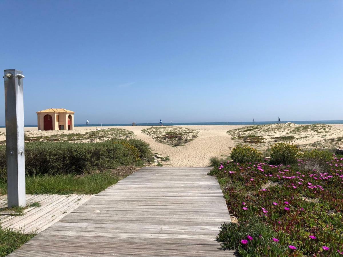 Maisonnette Vue Mer Pieds Dans L'Eau Wifi Leucate Extérieur photo