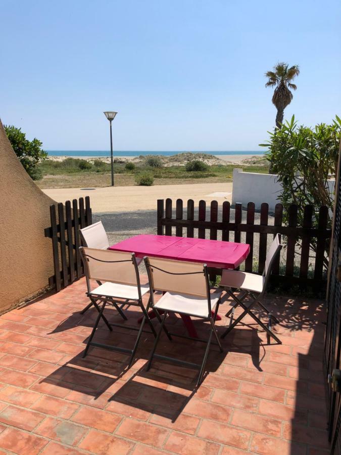 Maisonnette Vue Mer Pieds Dans L'Eau Wifi Leucate Extérieur photo