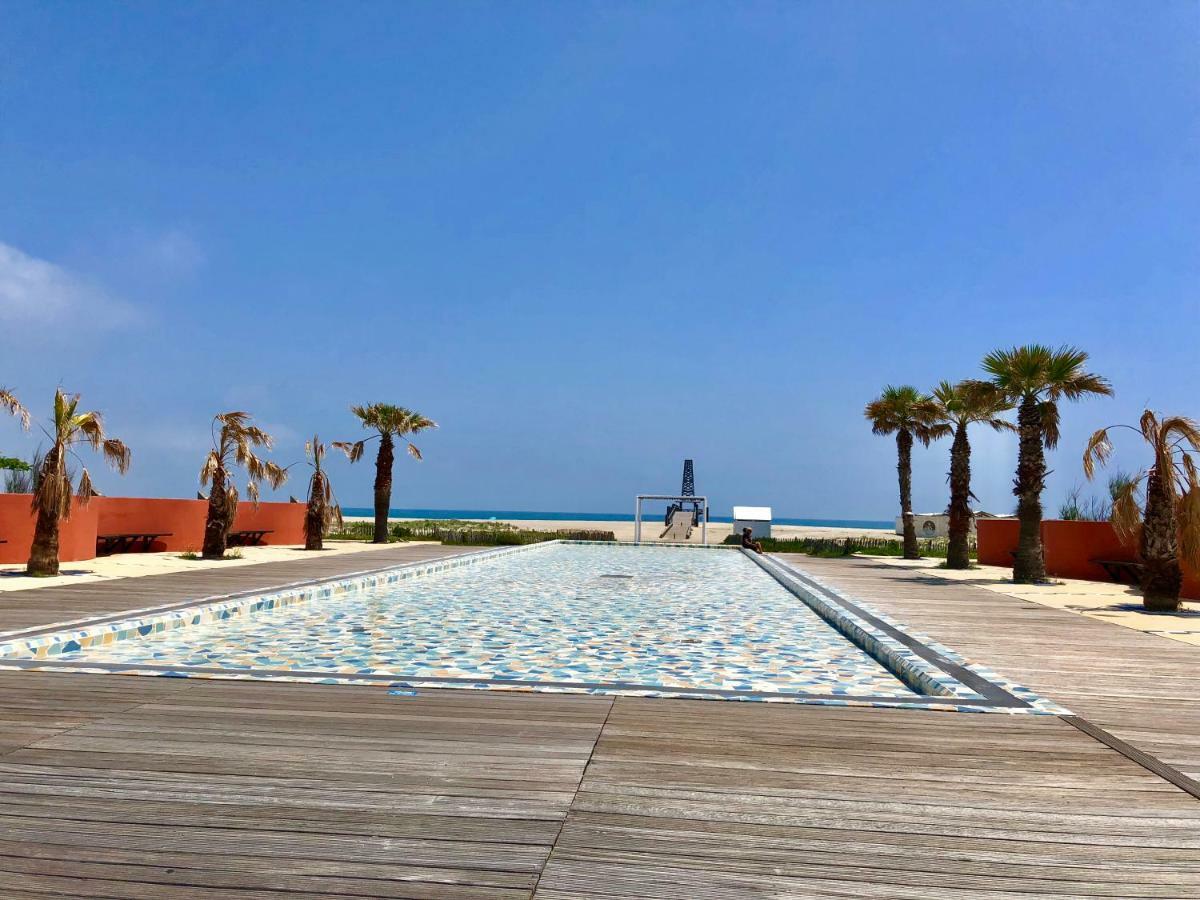 Maisonnette Vue Mer Pieds Dans L'Eau Wifi Leucate Extérieur photo