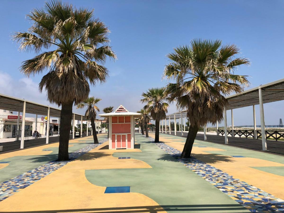 Maisonnette Vue Mer Pieds Dans L'Eau Wifi Leucate Extérieur photo